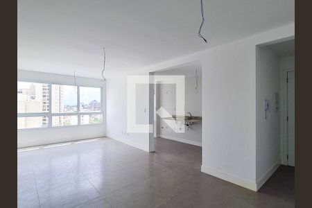 Sala de apartamento à venda com 2 quartos, 70m² em Passo da Areia, Porto Alegre