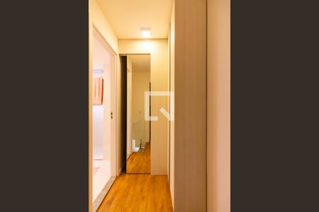 Closet de apartamento à venda com 1 quarto, 53m² em Vila Yara, Osasco