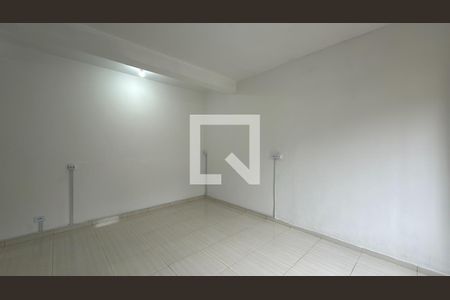 Quarto de kitnet/studio para alugar com 1 quarto, 30m² em Cajuru, Curitiba