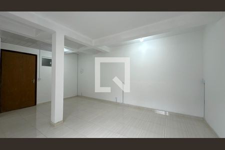 Quarto de kitnet/studio para alugar com 1 quarto, 30m² em Cajuru, Curitiba