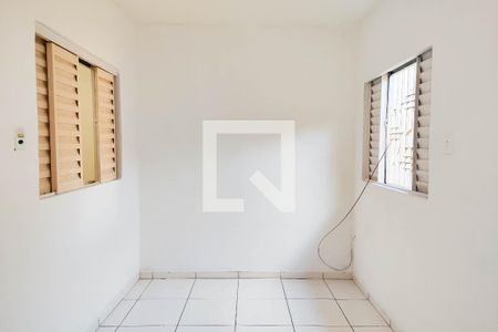 Quarto 1 de casa para alugar com 2 quartos, 60m² em Vila Emilio, Mauá