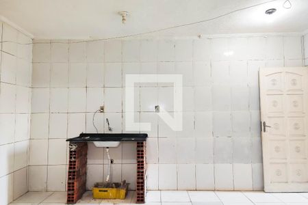 Sala e Cozinha de casa para alugar com 2 quartos, 60m² em Vila Emilio, Mauá