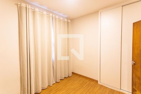 Quarto 2 de apartamento para alugar com 3 quartos, 100m² em Sion, Belo Horizonte