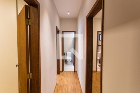 Corredor de apartamento para alugar com 3 quartos, 100m² em Sion, Belo Horizonte