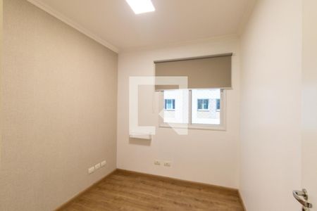 Quarto 1 de apartamento para alugar com 2 quartos, 54m² em Bacacheri, Curitiba