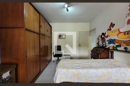 Quarto de casa à venda com 3 quartos, 208m² em Vila Curuca, Santo André