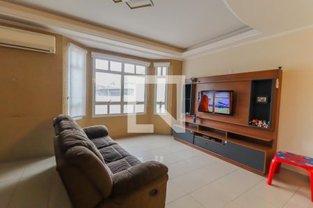 Sala de casa à venda com 3 quartos, 270m² em Jardim Ana Maria, Jundiaí