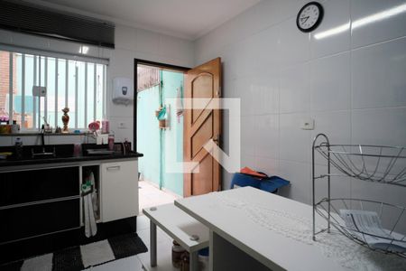 Cozinha de casa à venda com 3 quartos, 107m² em Vila Guilhermina, São Paulo