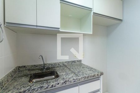 Cozinha de kitnet/studio para alugar com 1 quarto, 36m² em Liberdade, São Paulo