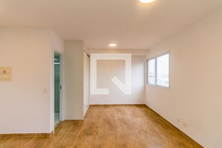 Sala/quarto de kitnet/studio para alugar com 1 quarto, 36m² em Liberdade, São Paulo