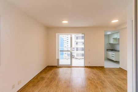 Sala/quarto de kitnet/studio para alugar com 1 quarto, 36m² em Liberdade, São Paulo