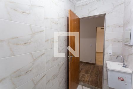 Banheiro da Suíte de casa para alugar com 2 quartos, 80m² em São Marcos, Belo Horizonte
