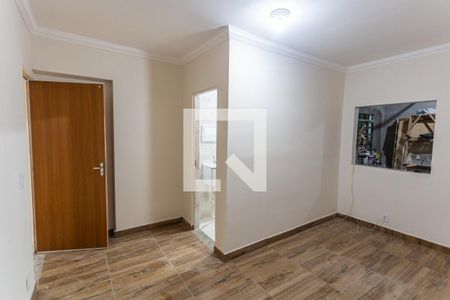 Suíte de casa para alugar com 2 quartos, 80m² em São Marcos, Belo Horizonte