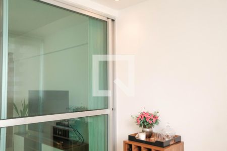 Varanda  de apartamento à venda com 3 quartos, 88m² em Lourdes, Belo Horizonte