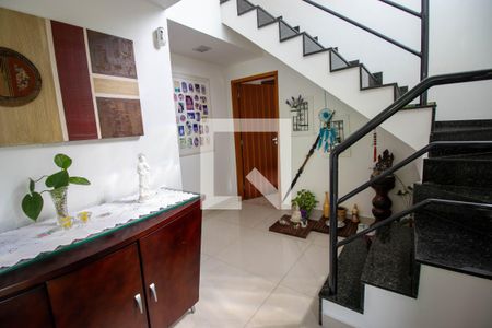 Hall de Entrada de casa à venda com 4 quartos, 409m² em Itaipu, Niterói