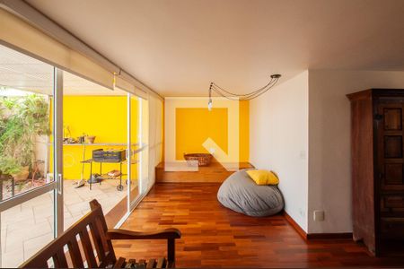 Sala (superior) de apartamento à venda com 3 quartos, 222m² em Sumarezinho, São Paulo