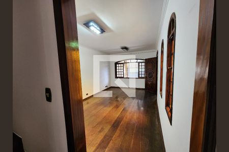 Sala de casa para alugar com 4 quartos, 156m² em Jardim Trussardi, São Paulo