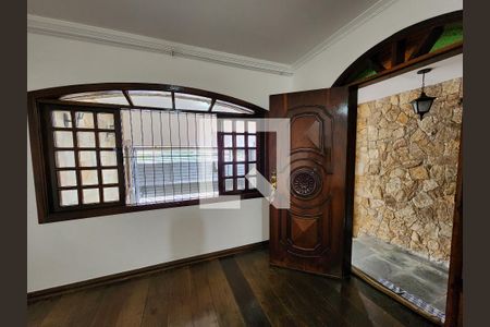 Sala de casa para alugar com 4 quartos, 156m² em Jardim Trussardi, São Paulo