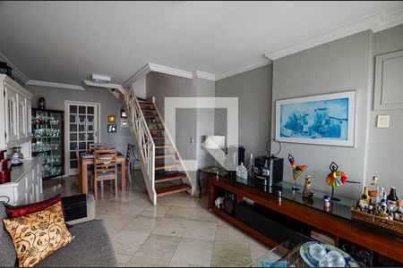 Sala de apartamento para alugar com 3 quartos, 240m² em Ingá, Niterói