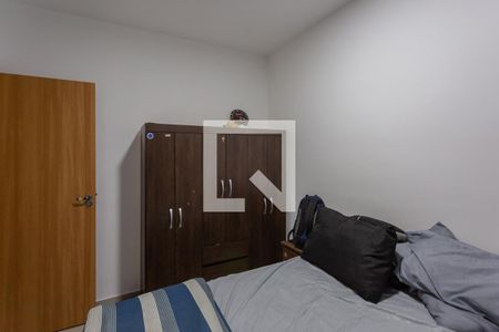 Quarto 2 de apartamento para alugar com 2 quartos, 42m² em União, Belo Horizonte