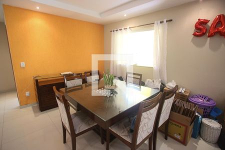 Sala de Jantar de casa de condomínio para alugar com 3 quartos, 217m² em Jacarepaguá, Rio de Janeiro