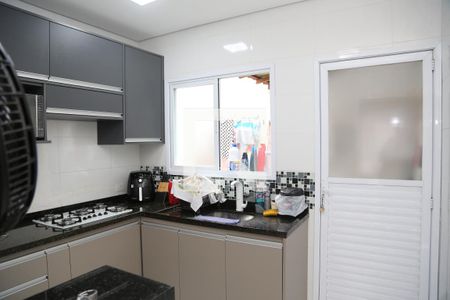 Cozinha de casa para alugar com 2 quartos, 55m² em Glória, Praia Grande