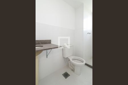Banheiro da Suíte de apartamento à venda com 3 quartos, 65m² em Farrapos, Porto Alegre