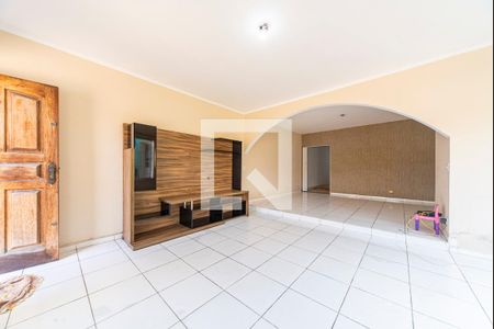 Sala de casa para alugar com 3 quartos, 170m² em Vila Scarpelli, Santo André