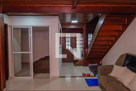 Sala de casa de condomínio para alugar com 3 quartos, 600m² em Vargem Pequena, Rio de Janeiro