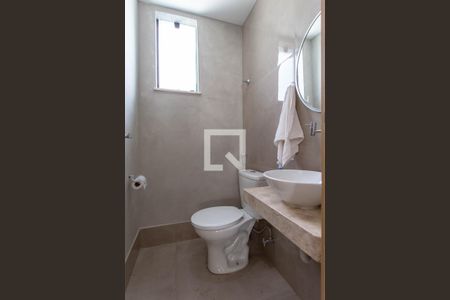 Lavabo de casa para alugar com 3 quartos, 103m² em Santa Rosa, Belo Horizonte