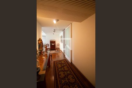 Hall de entrada de apartamento à venda com 4 quartos, 380m² em Copacabana, Rio de Janeiro