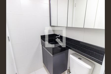 Apartamento para alugar com 33m², 2 quartos e 1 vaga Apartamento para alugar com 33m², 2 quartos e 1 vagaBanheiro