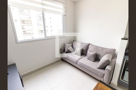 Sala/Cozinha de apartamento para alugar com 2 quartos, 33m² em Vila Cláudia, São Paulo