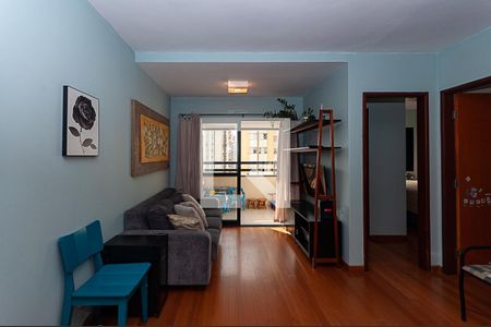 Sala de apartamento à venda com 3 quartos, 70m² em Vila Pompéia, São Paulo