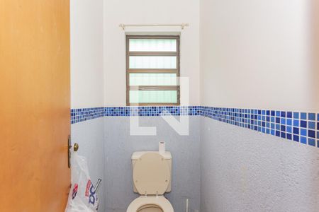Lavabo de casa à venda com 3 quartos, 160m² em Vila Moinho Velho, São Paulo