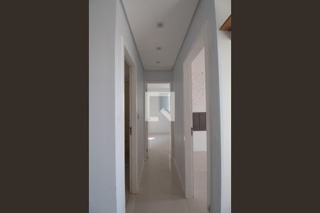 Corredor acesso quartos de apartamento à venda com 2 quartos, 45m² em Vila Antonieta, São Paulo