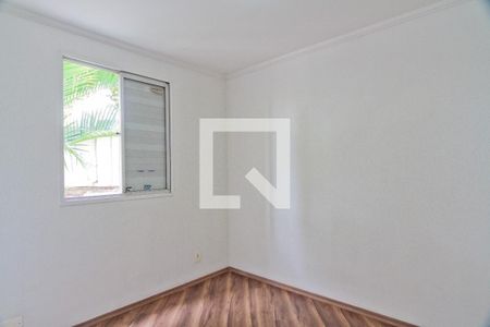 Quarto 2 de apartamento para alugar com 2 quartos, 48m² em Jardim Tiro Ao Pombo, São Paulo