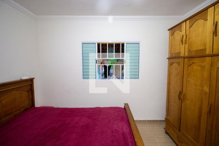 Quarto 1 de casa à venda com 2 quartos, 140m² em Vila Carmosina, São Paulo