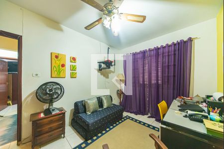 Quarto 2 de casa à venda com 2 quartos, 120m² em Vila Scarpelli, Santo André