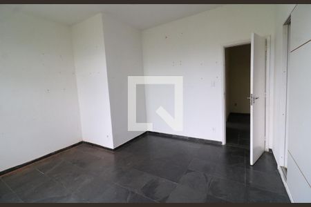 Quarto 1 de casa para alugar com 4 quartos, 190m² em Jardim Guanabara, Rio de Janeiro