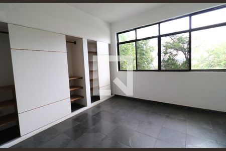 Quarto 1 de casa para alugar com 4 quartos, 190m² em Jardim Guanabara, Rio de Janeiro