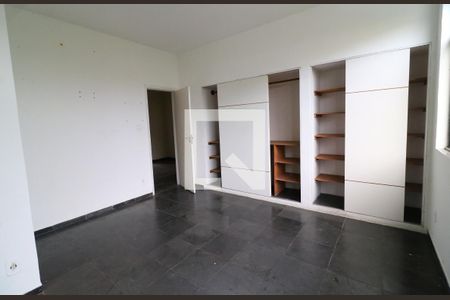 Quarto 1 de casa para alugar com 4 quartos, 190m² em Jardim Guanabara, Rio de Janeiro