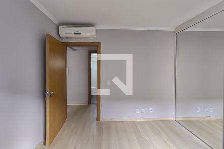 Quarto 2 de apartamento para alugar com 2 quartos, 60m² em Vila Nova, Novo Hamburgo