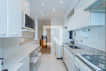 Apartamento à venda com 97m², 3 quartos e 2 vagas Apartamento à venda com 97m², 3 quartos e 2 vagasCozinha