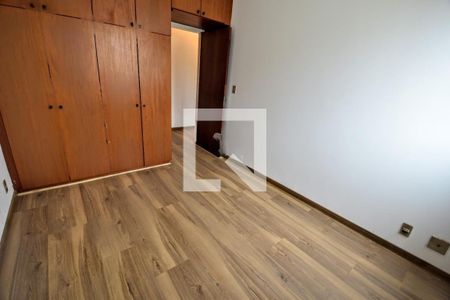 Apartamento à venda com 2 quartos, 80m² em Centro, Campinas