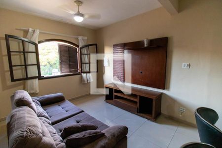 Sala de casa para alugar com 3 quartos, 100m² em Santa Rosa, Niterói