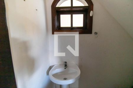 Lavabo de casa para alugar com 3 quartos, 100m² em Santa Rosa, Niterói