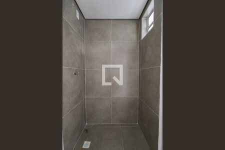 Banheiro de kitnet/studio à venda com 1 quarto, 25m² em Vila Prudente, São Paulo