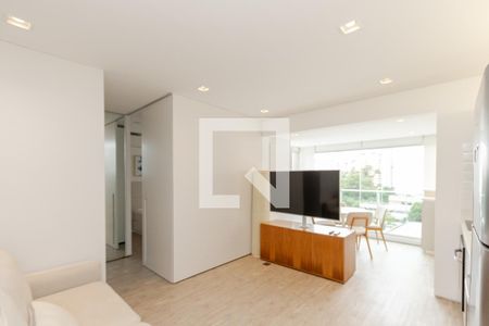 Sala/Cozinha de apartamento para alugar com 1 quarto, 43m² em Cidade Monções, São Paulo