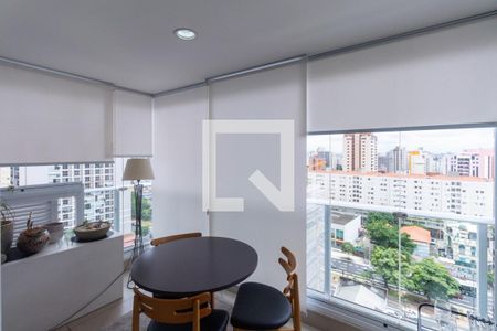 Varanda de kitnet/studio para alugar com 1 quarto, 45m² em Vila Mariana, São Paulo